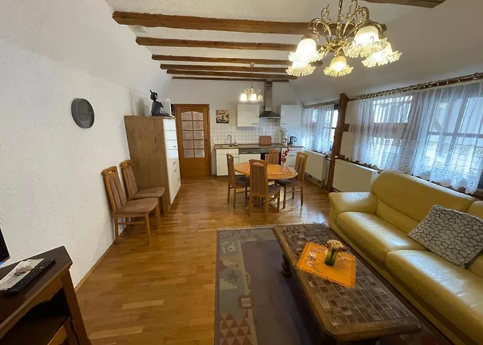 Weingut Und Destillerie Bernd Klein Apartamento *